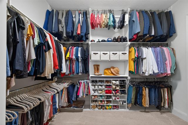 135 Currydale Way, Tomball, TX 77375