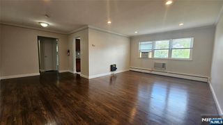 1628 Valley Street 2C, Fort Lee, NJ 07024