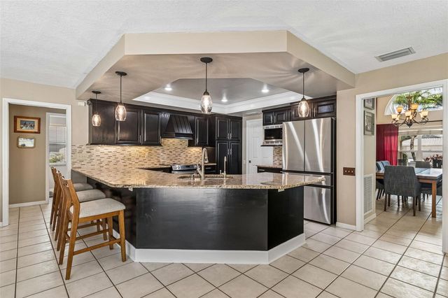 2937 HILLCREEK CIRCLE S, Clearwater, FL 33759