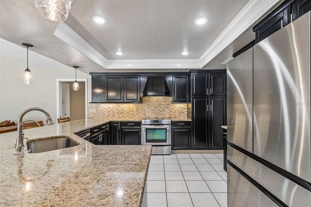 2937 HILLCREEK CIRCLE S, Clearwater, FL 33759