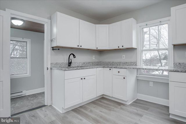 214 MOUNT AIRY AVENUE, Waynesboro, PA 17268