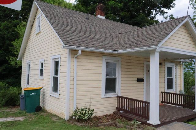 214 MOUNT AIRY AVENUE, Waynesboro, PA 17268