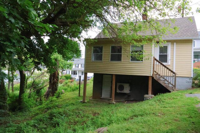 214 MOUNT AIRY AVENUE, Waynesboro, PA 17268