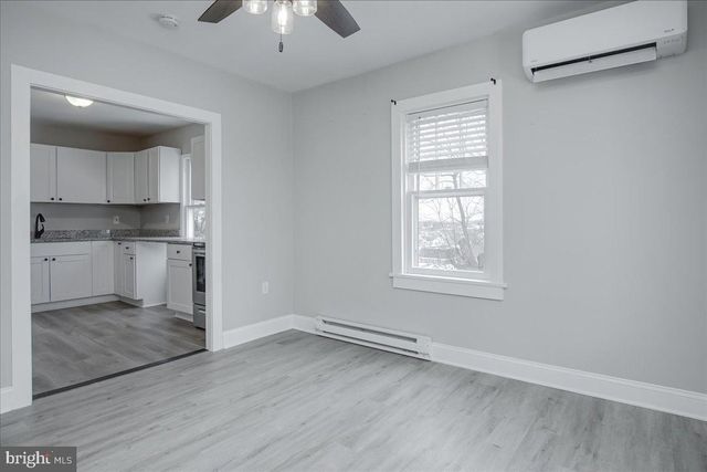 214 MOUNT AIRY AVENUE, Waynesboro, PA 17268