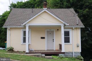 214 MOUNT AIRY AVENUE, Waynesboro, PA 17268