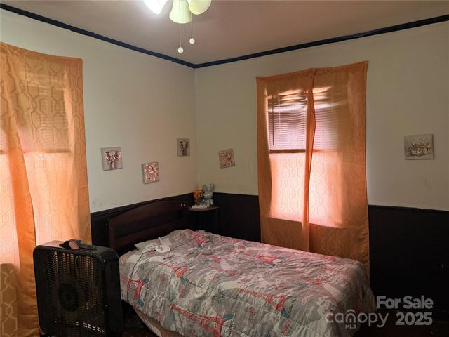 74 Victory Drive, Cheraw, SC 29520