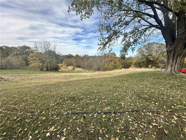 740 NW 1101st Road, Holden, MO 64040