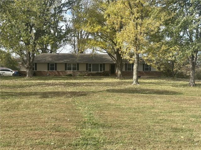 740 NW 1101st Road, Holden, MO 64040