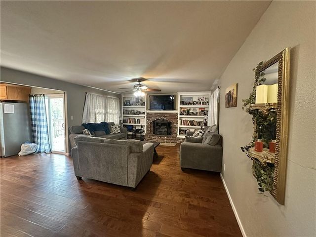 740 NW 1101st Road, Holden, MO 64040