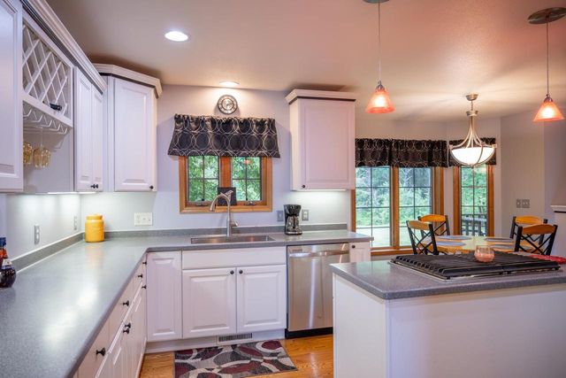 1603 Burch Circle Drive, Necedah, WI 54646