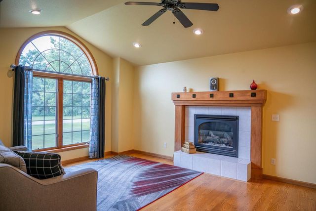 1603 Burch Circle Drive, Necedah, WI 54646