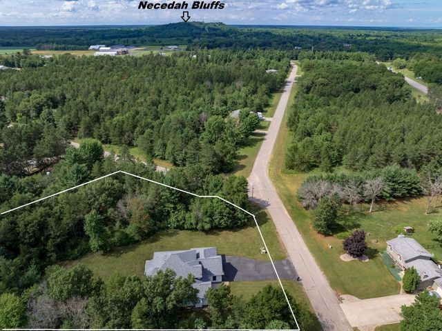 1603 Burch Circle Drive, Necedah, WI 54646