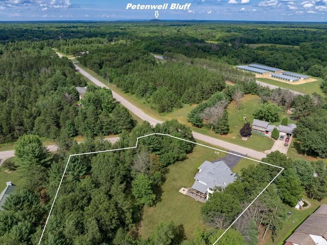 1603 Burch Circle Drive, Necedah, WI 54646