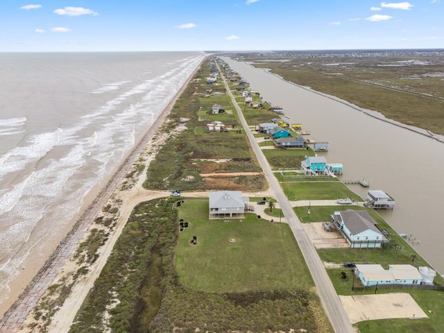 1862 B County Road 230, Sargent, TX 77414