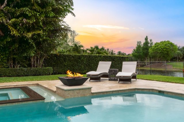 10280 S Barnsley Drive, Parkland, FL 33076