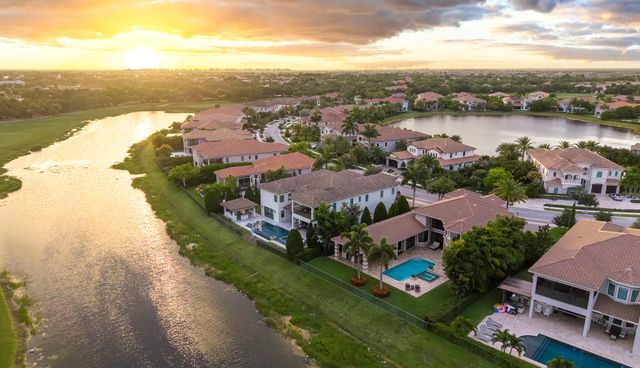 10280 S Barnsley Drive, Parkland, FL 33076