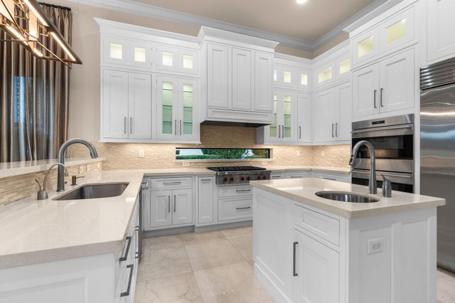 10280 S Barnsley Drive, Parkland, FL 33076