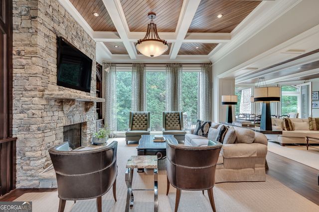 2494 Oak Grove Estates NE, Atlanta, GA 30345