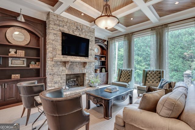 2494 Oak Grove Estates NE, Atlanta, GA 30345