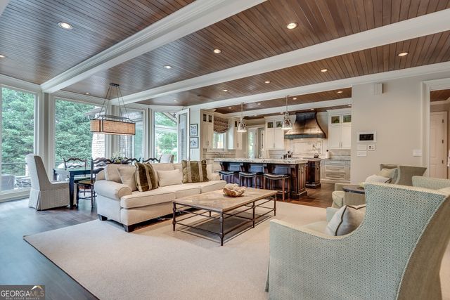 2494 Oak Grove Estates NE, Atlanta, GA 30345