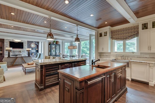 2494 Oak Grove Estates NE, Atlanta, GA 30345