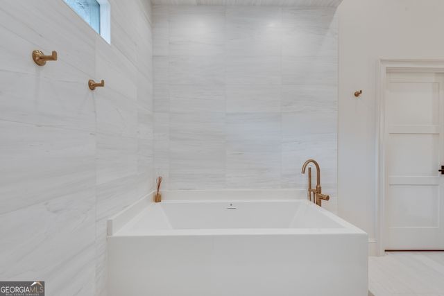 2494 Oak Grove Estates NE, Atlanta, GA 30345
