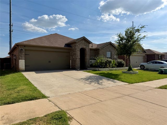 1408 Skyline Drive, Denton, TX 76207