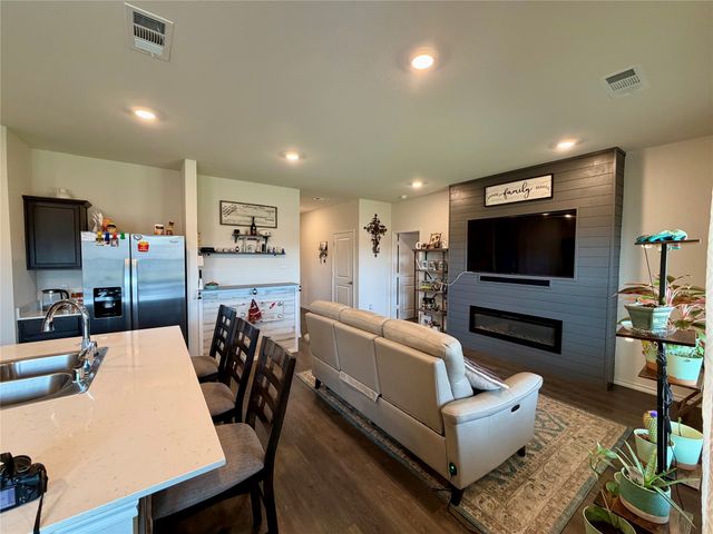 1408 Skyline Drive, Denton, TX 76207