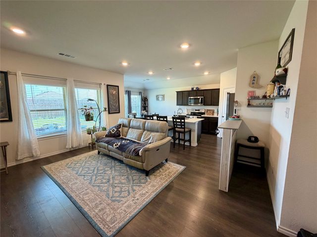 1408 Skyline Drive, Denton, TX 76207