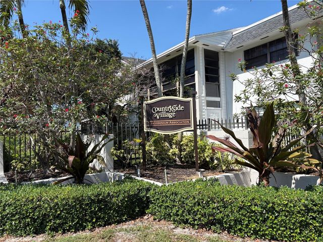 18875 NW 62nd Ave 105, Hialeah, FL 33015
