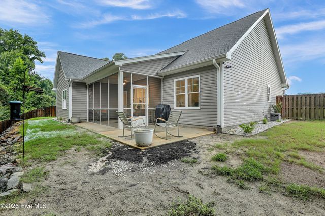 198 Darel Street, Rocky Point, NC 28457