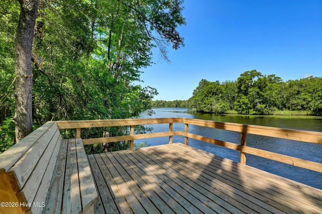 198 Darel Street, Rocky Point, NC 28457