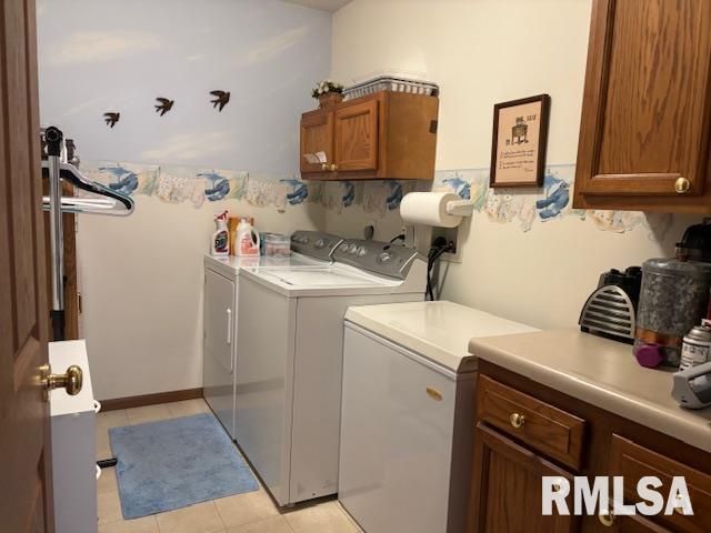 710 W DEAN Street, Virden, IL 62690