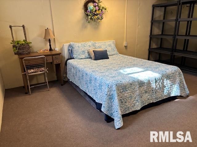 710 W DEAN Street, Virden, IL 62690