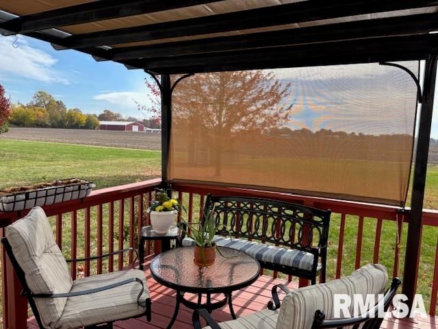 710 W DEAN Street, Virden, IL 62690