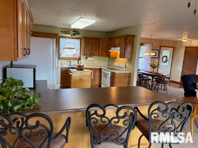 710 W DEAN Street, Virden, IL 62690