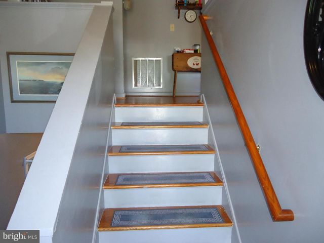 30 SQUIRE CIRCLE, Inwood, WV 25428