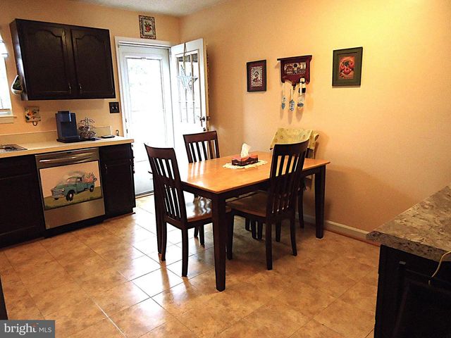 30 SQUIRE CIRCLE, Inwood, WV 25428