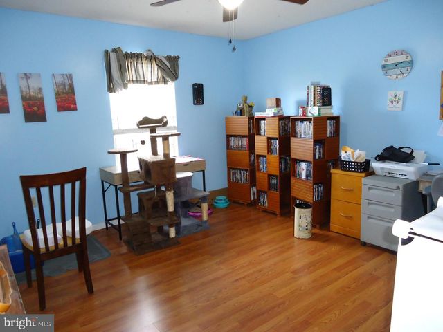 30 SQUIRE CIRCLE, Inwood, WV 25428