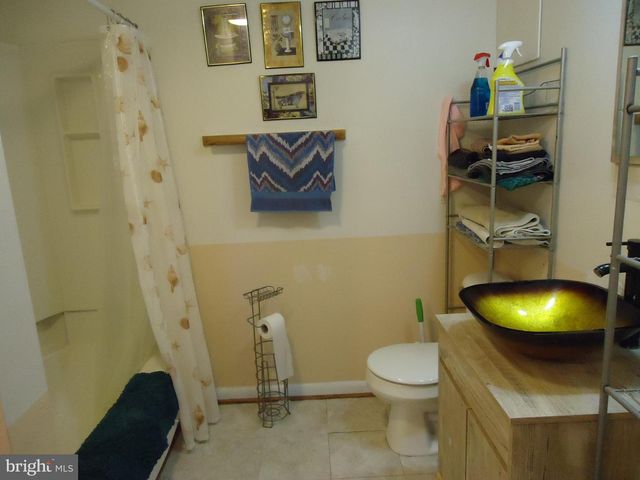 30 SQUIRE CIRCLE, Inwood, WV 25428