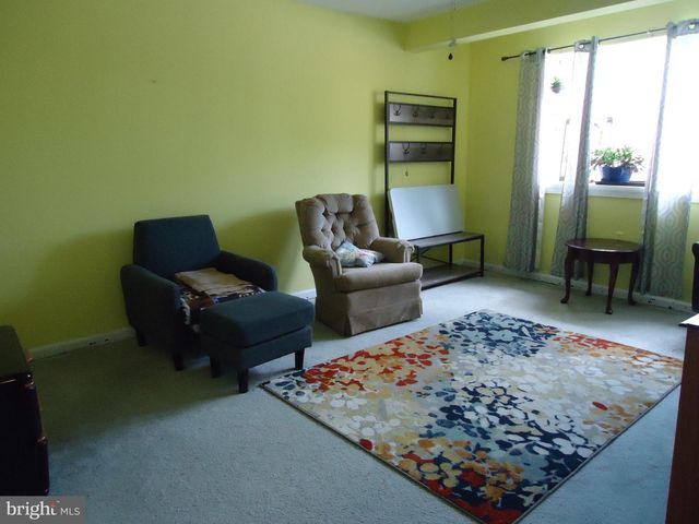 30 SQUIRE CIRCLE, Inwood, WV 25428