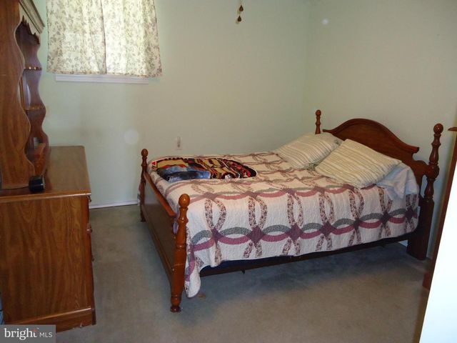 30 SQUIRE CIRCLE, Inwood, WV 25428