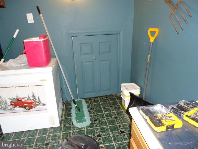 30 SQUIRE CIRCLE, Inwood, WV 25428