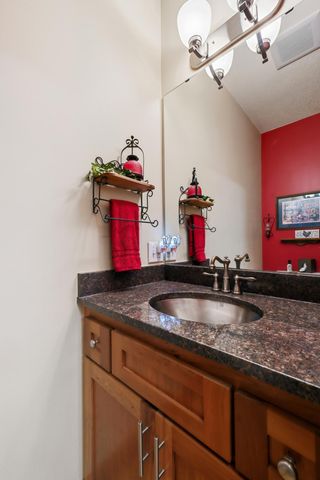 981 239th Avenue NW, Saint Francis, MN 55070