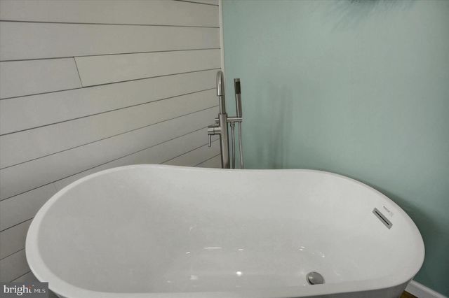 615 WALNUT BOTTOM ROAD, Shippensburg, PA 17257