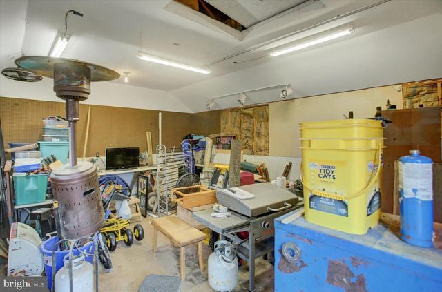 615 WALNUT BOTTOM ROAD, Shippensburg, PA 17257