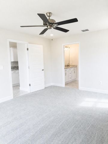 2822 SW Dinner St, Port St Lucie, FL 34953