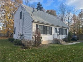 26 Albertson Road, Hamden, CT 06514