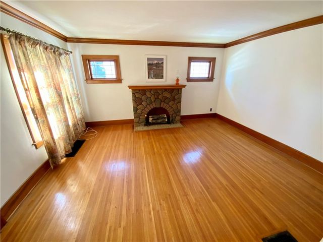 62 Simmons Street, Gates, NY 14606