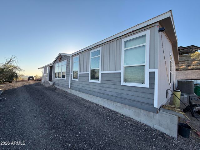 40710 N 12TH Street, Phoenix, AZ 85086